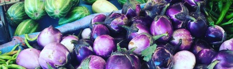 aubergines-market-italy