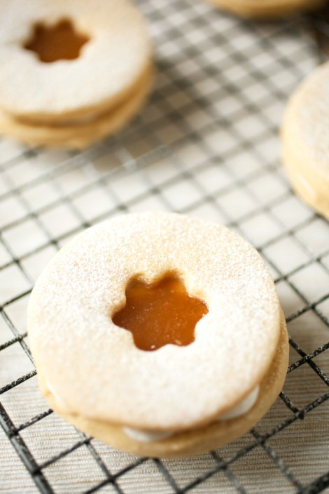 lemon-sherbet-jammy-dodgers